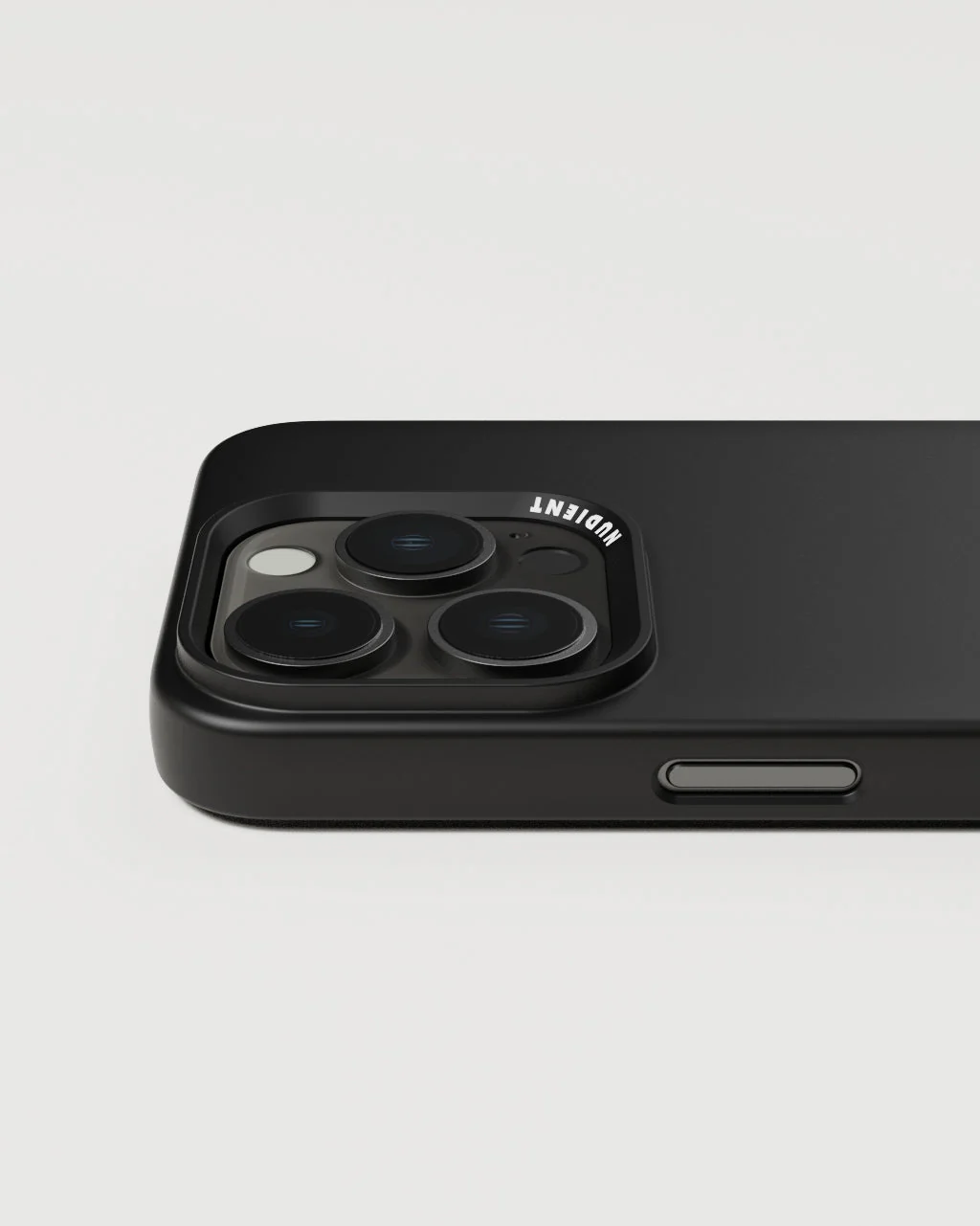 Thin Case - iPhone 15 Pro - Ink Black & Midwinter Blue - Image 4