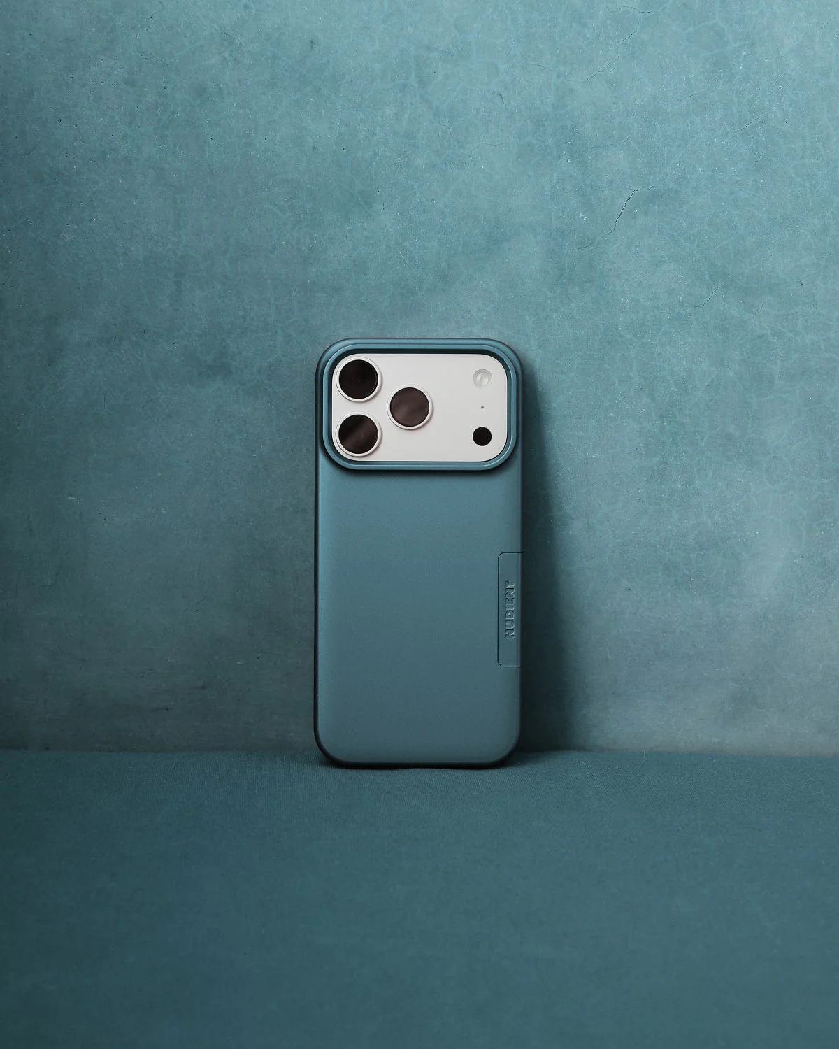 Thin Case - Image 3
